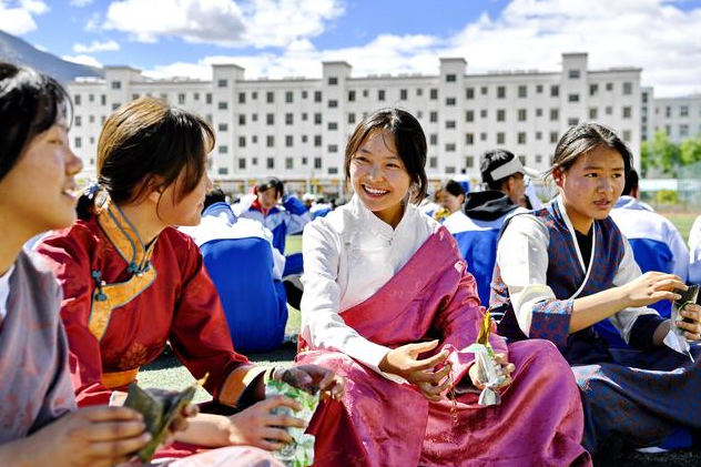 全程跟听课复盘重难点给出改善清单协助年青教师快速站稳讲台 全程跟听课复盘重难点给出改善清单协助年青教师快速站稳讲台